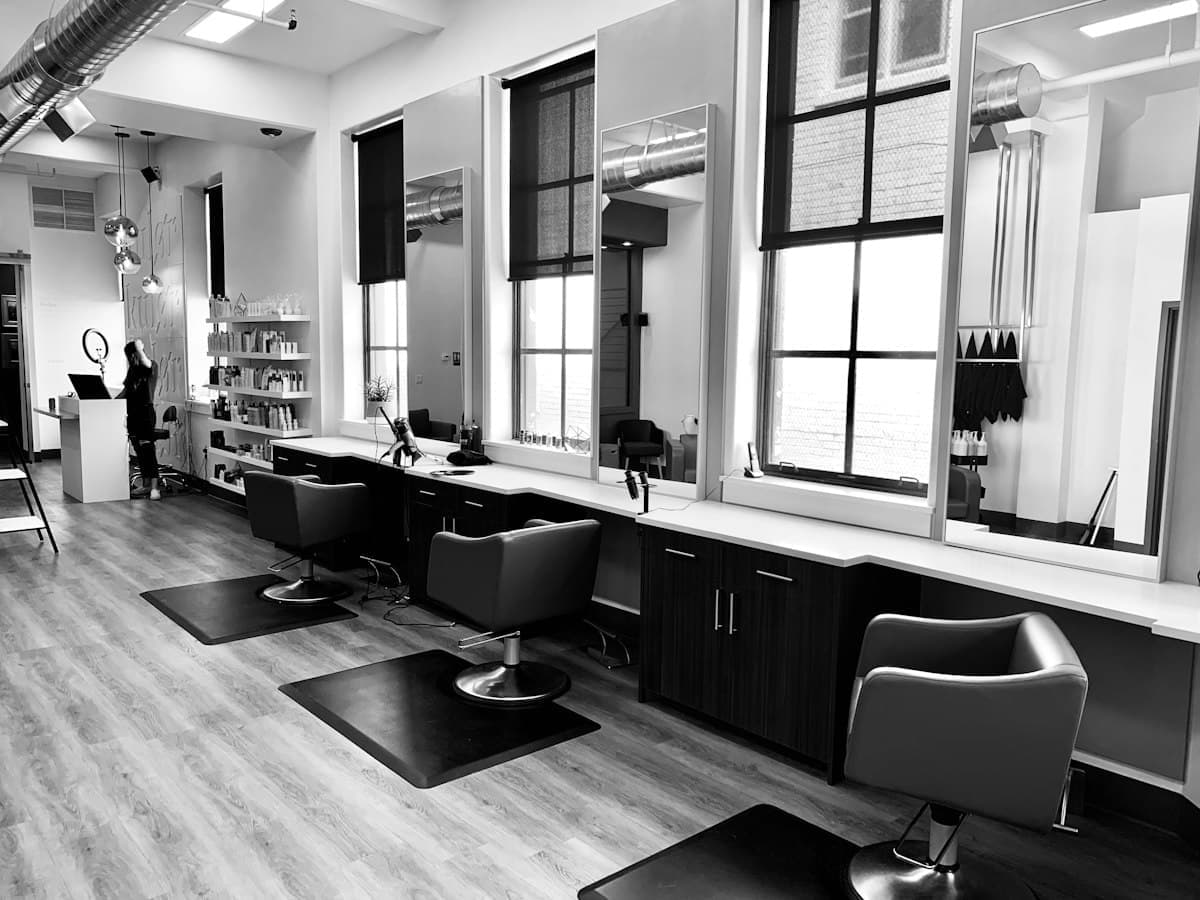 Nabeel salon photo 1